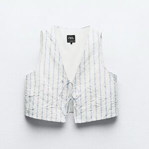 Brand new never worn Zara wrinkle effect striped vest